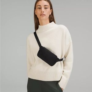 New Lululemon Mini Belt Bag